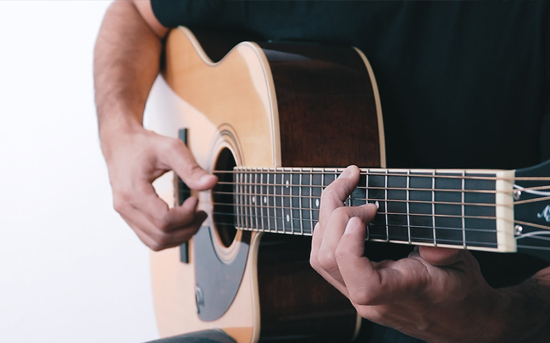 fingerpicking image